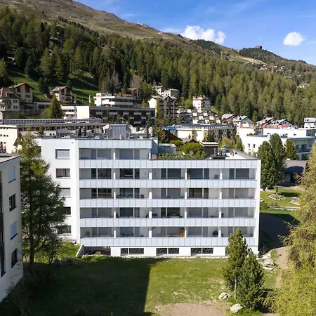 Alpenblick-apartment Mit Pool & Sauna * 圣莫里茨