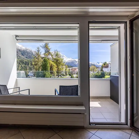 公寓 Alpenblick-apartment Mit Pool & Sauna 圣莫里茨