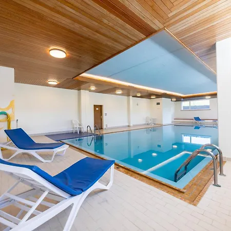Alpenblick-apartment Mit Pool & Sauna 公寓 *