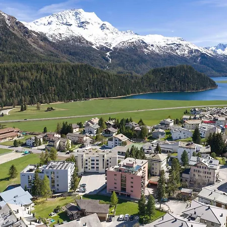 Alpenblick-apartment Mit Pool & Sauna 公寓 *